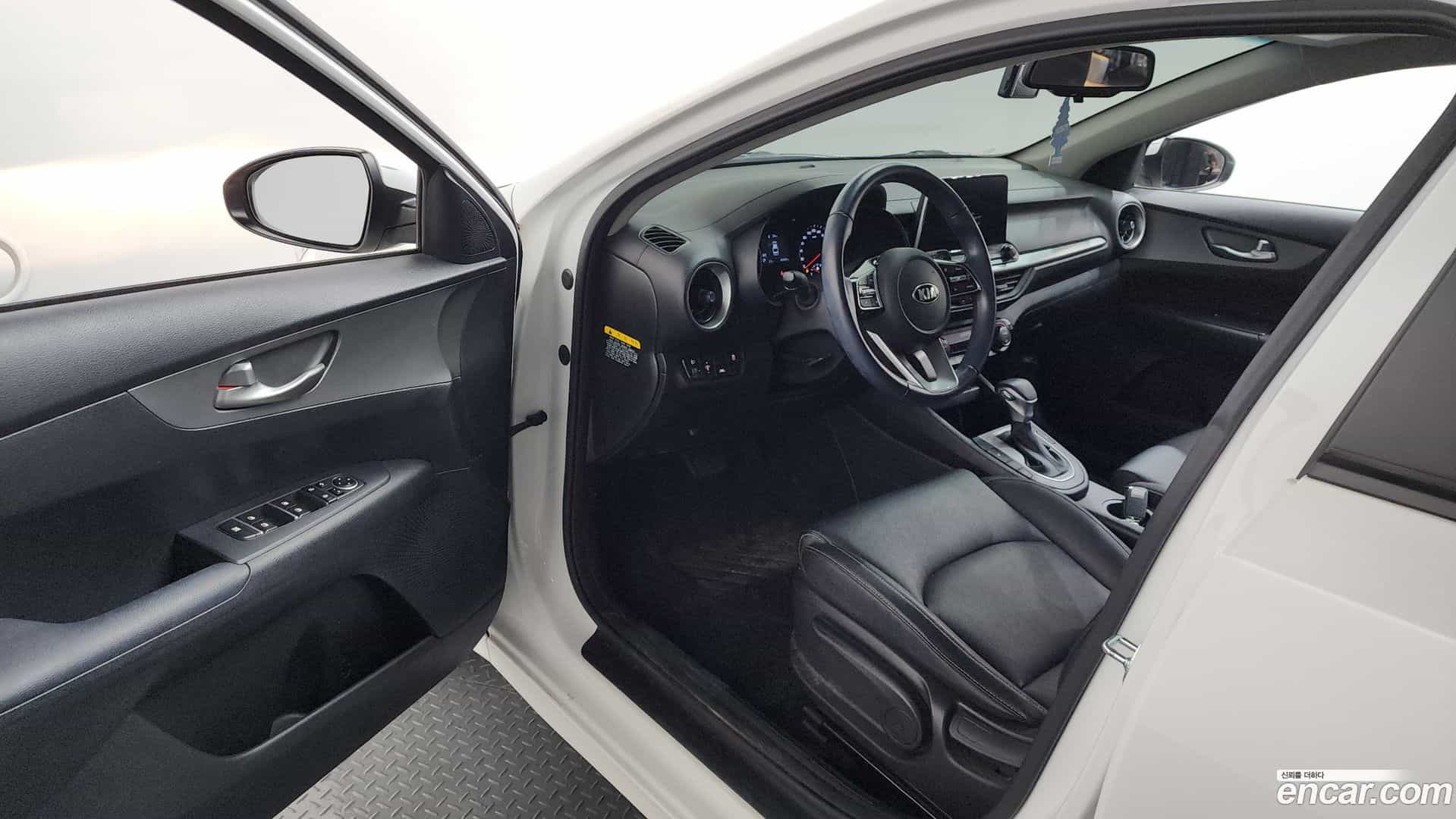 K3 Kia 2021.2-INNER-010