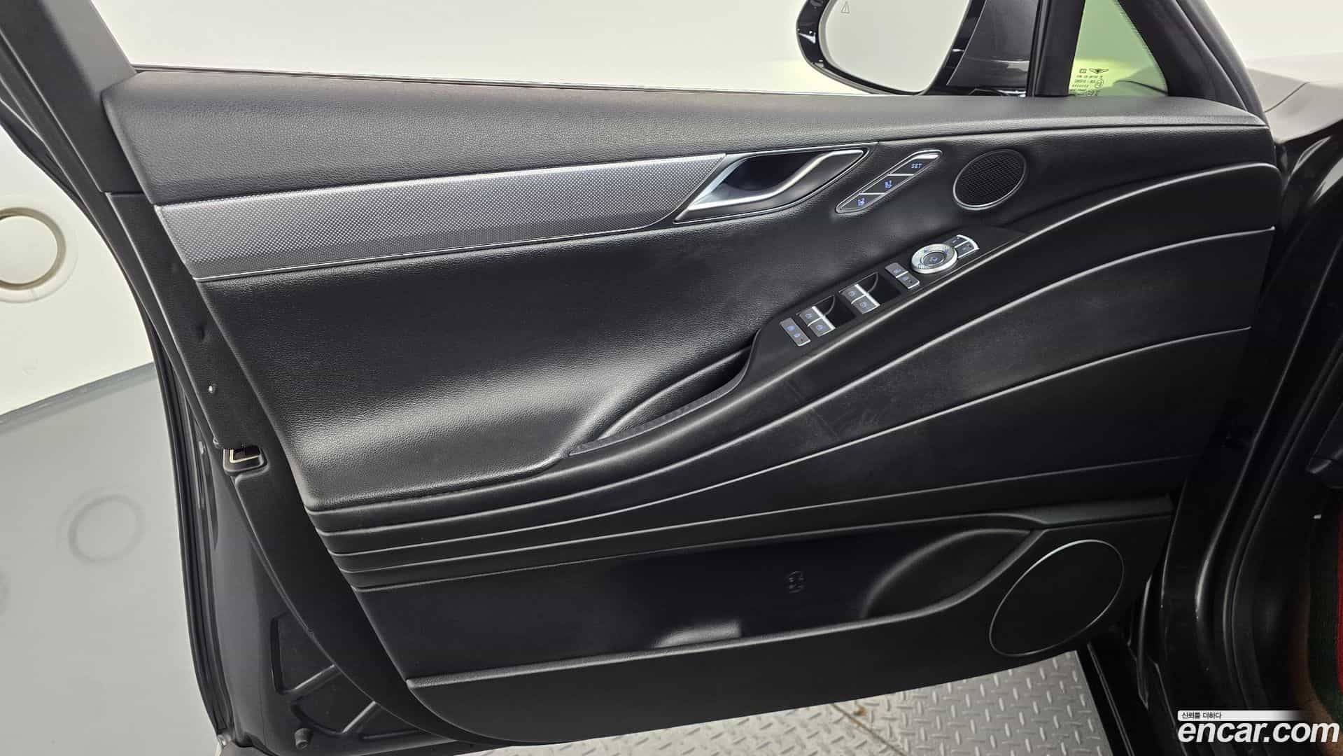 G80 Genesis 2021.6-INNER-034