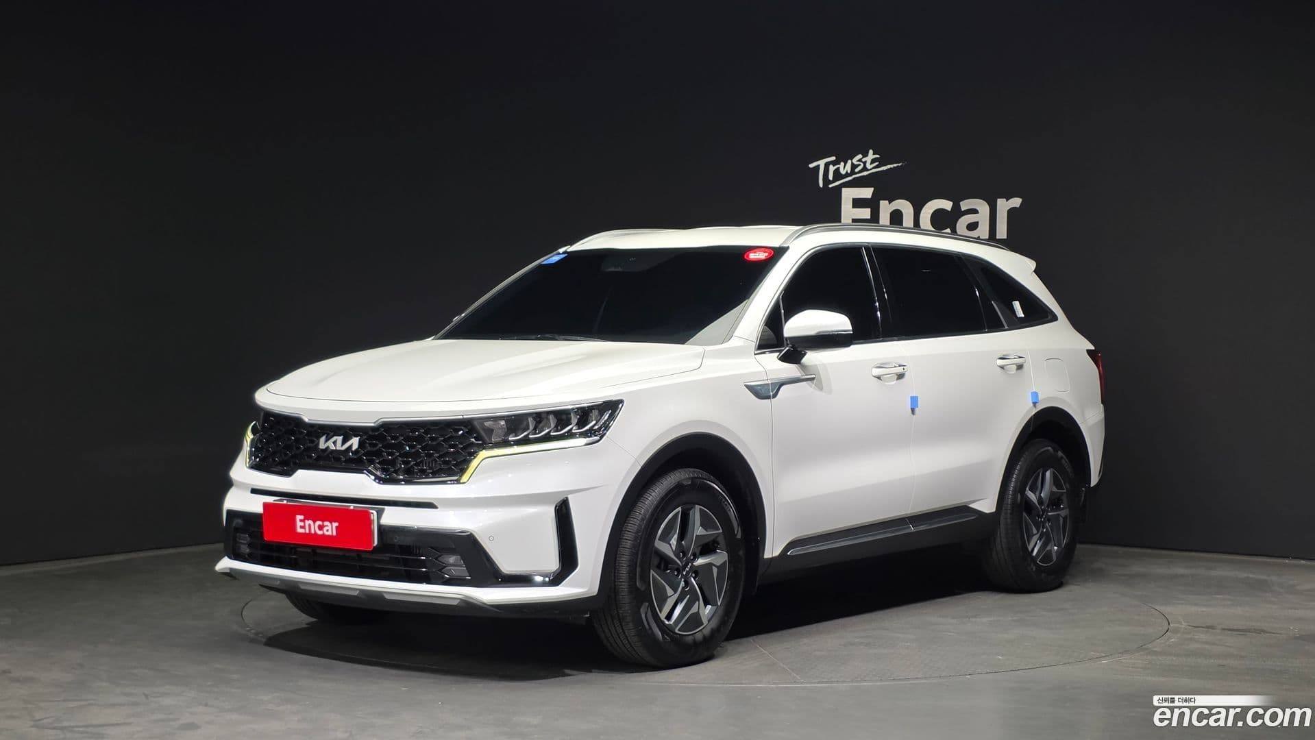 Main__Slider__Photo:Sorento Kia 2022.1-0