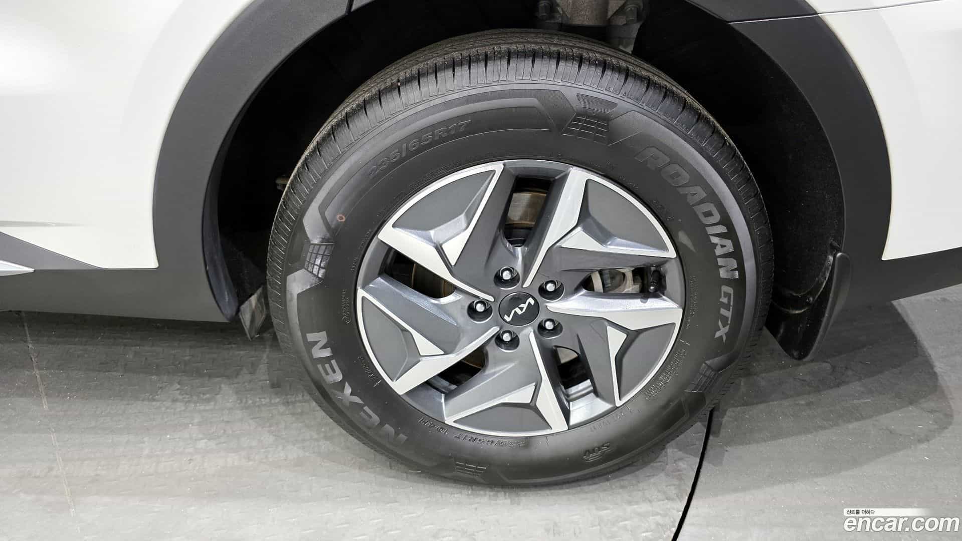 Sorento Kia 2022.1-OUTER-031
