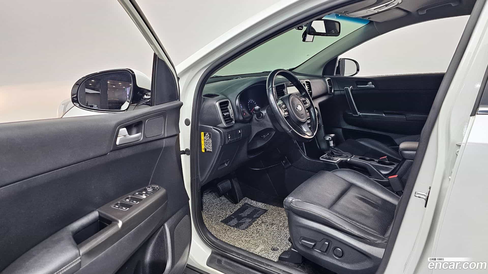 Sportage Kia 2016.0-INNER-010