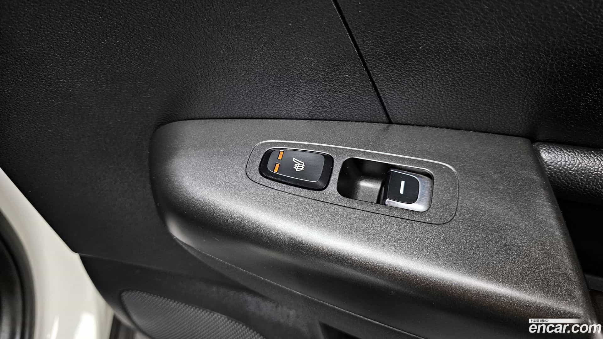 Sportage Kia 2016.0-OPTION-023