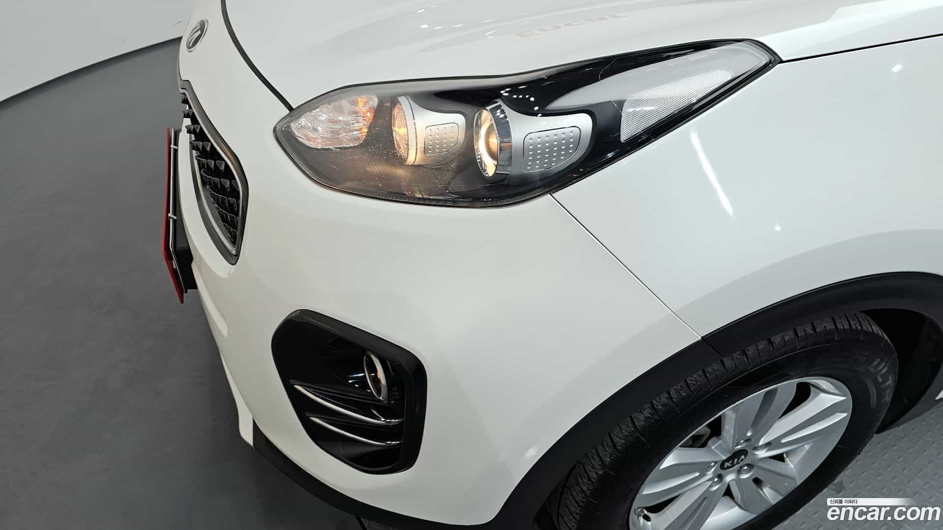 Sportage Kia 2016.0-OUTER-032