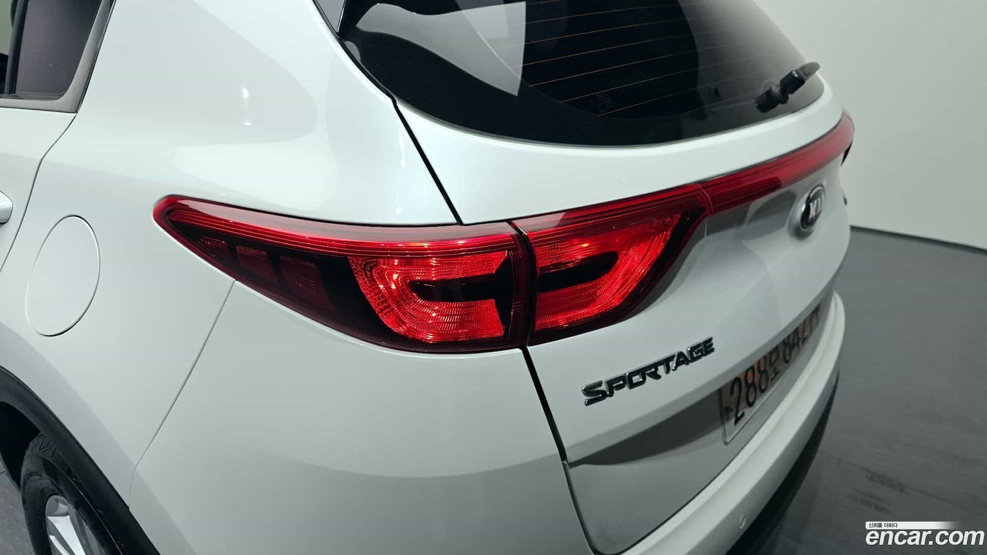 Sportage Kia 2016.0-OUTER-033