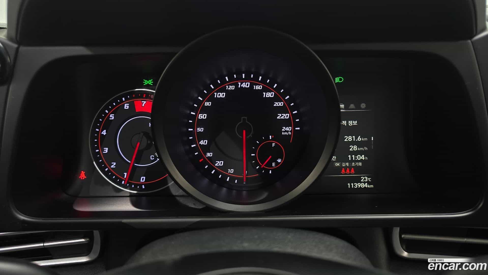 AVANTE Hyundai 2022.6-INNER-008