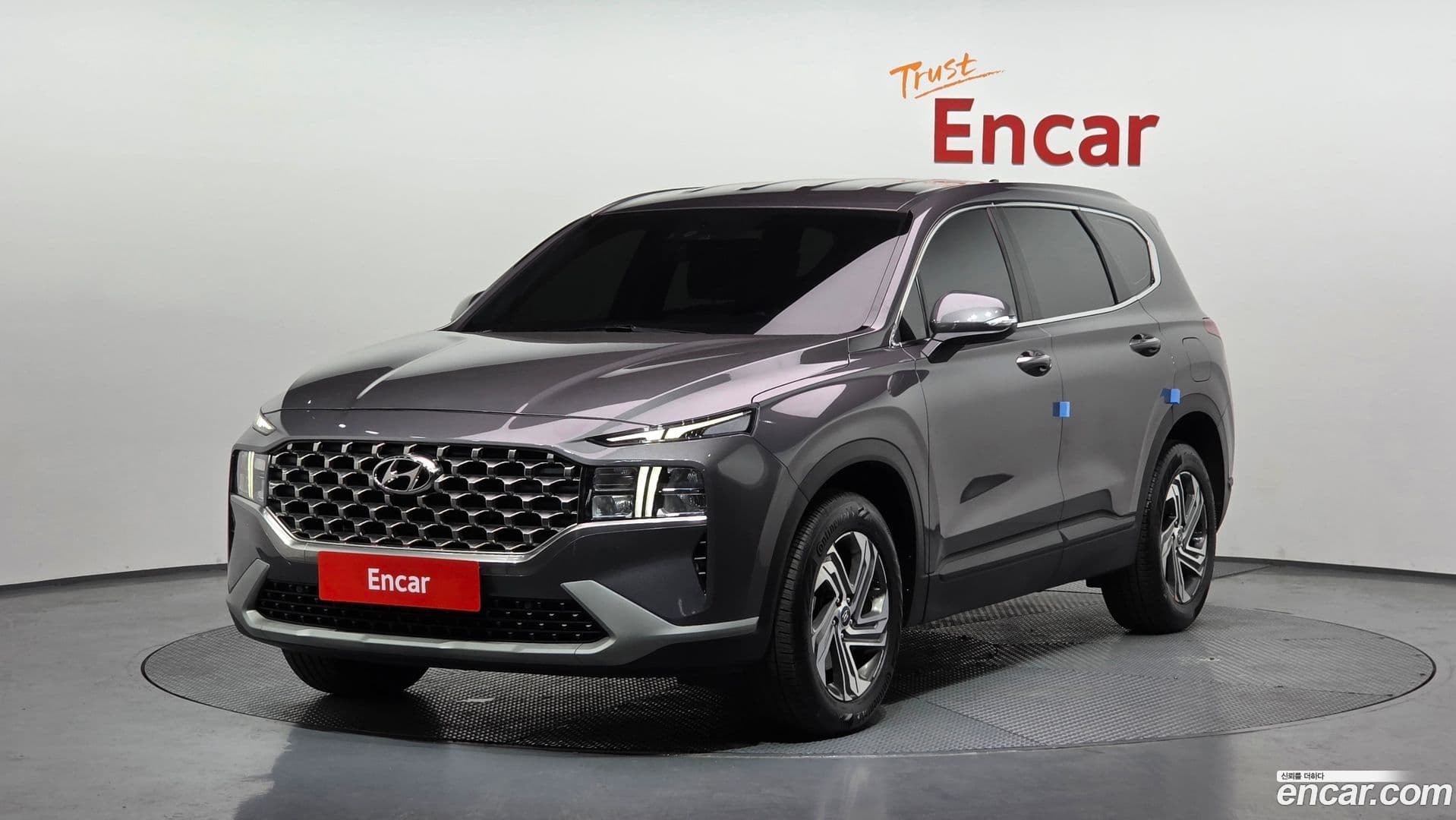 Main__Slider__Photo:Santafe Hyundai 2022.2-0