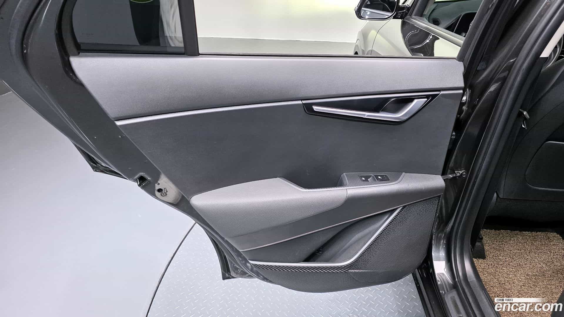 Niro Kia 2022.3-INNER-035