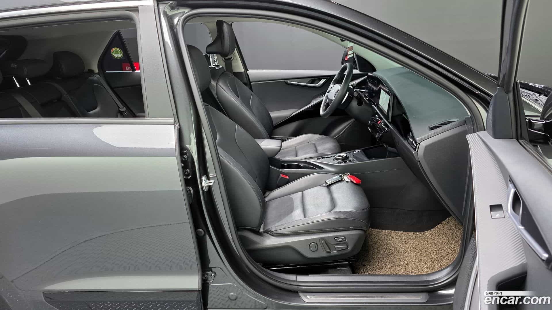 Niro Kia 2022.3-INNER-036