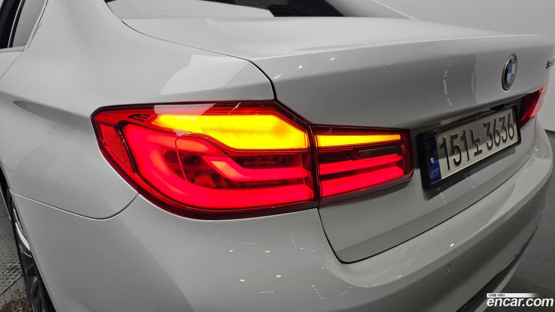 5-Series BMW 2018.5-OUTER-033
