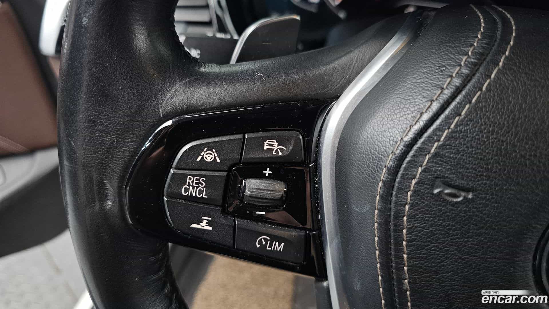 5-Series BMW 2018.5-OPTION-043