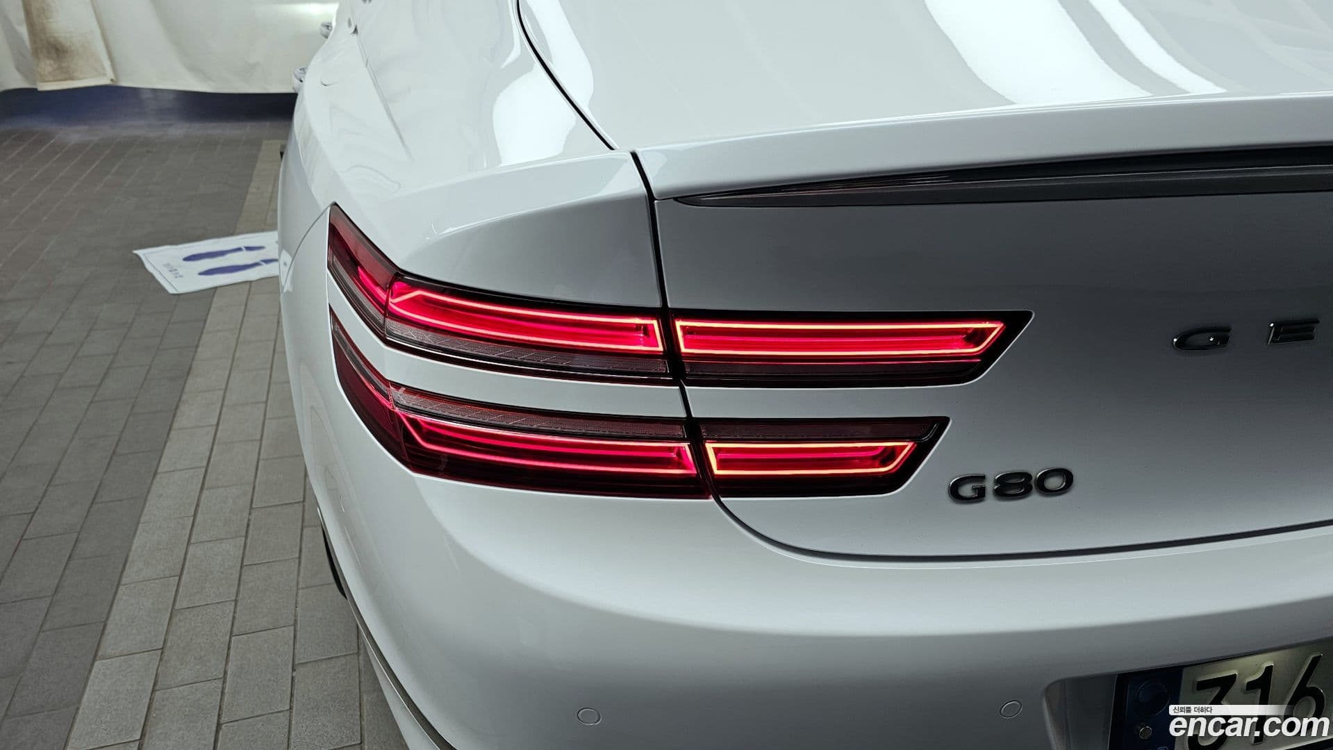 Main__Slider__Photo:G80 Genesis 2022.2-22