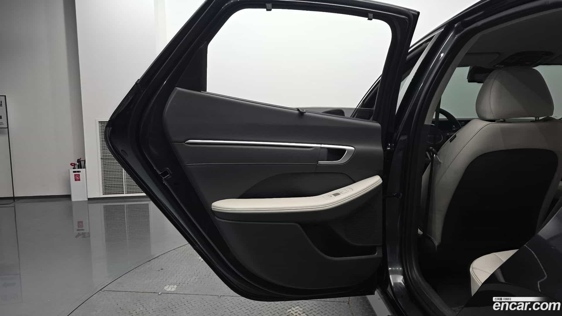 Sonata Hyundai 2025.0-INNER-035