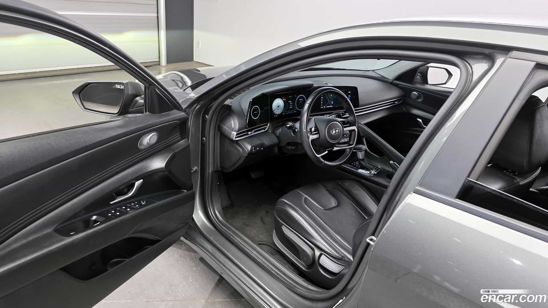 AVANTE Hyundai 2022.3-INNER-010