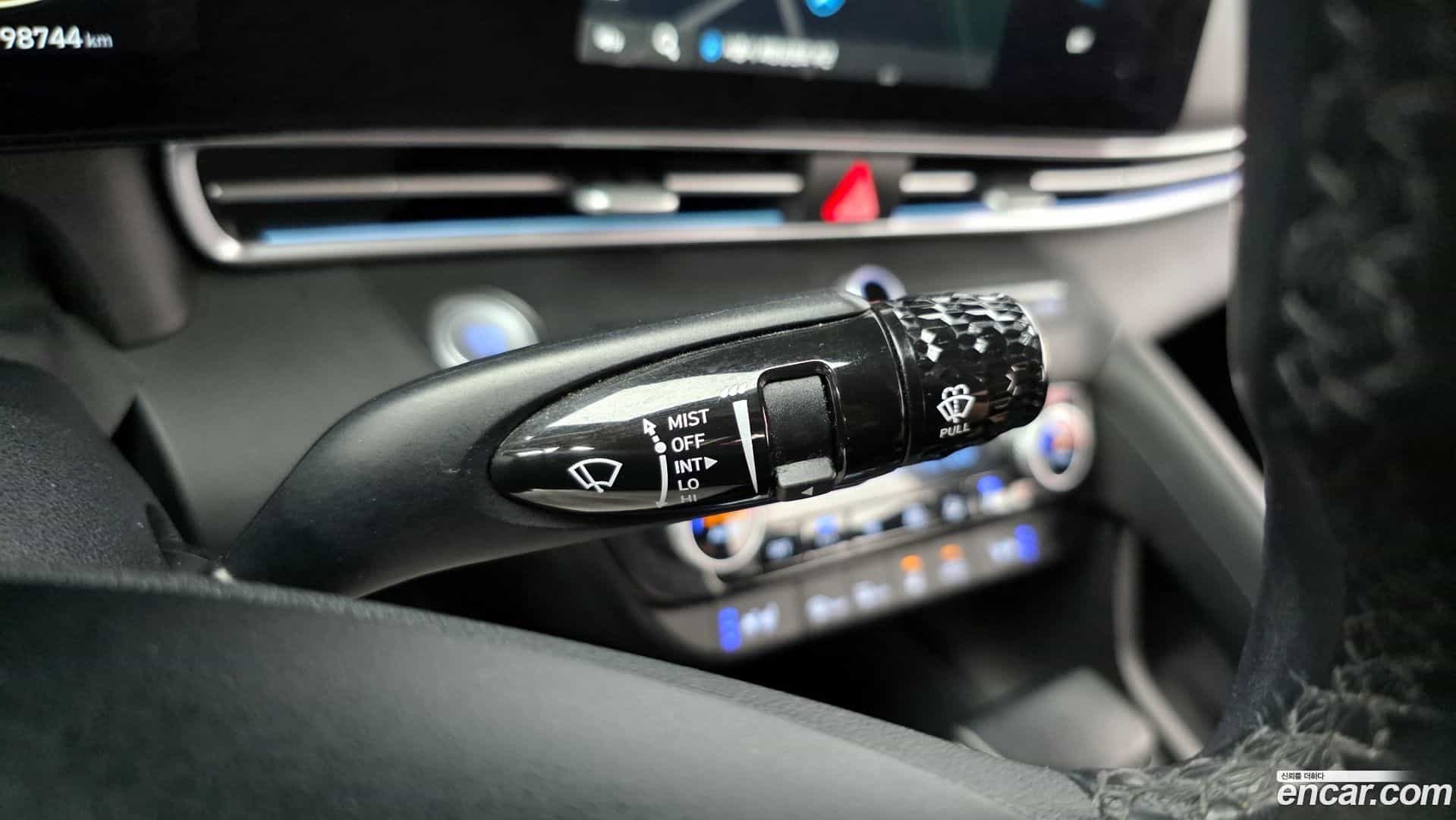 AVANTE Hyundai 2022.3-OPTION-020