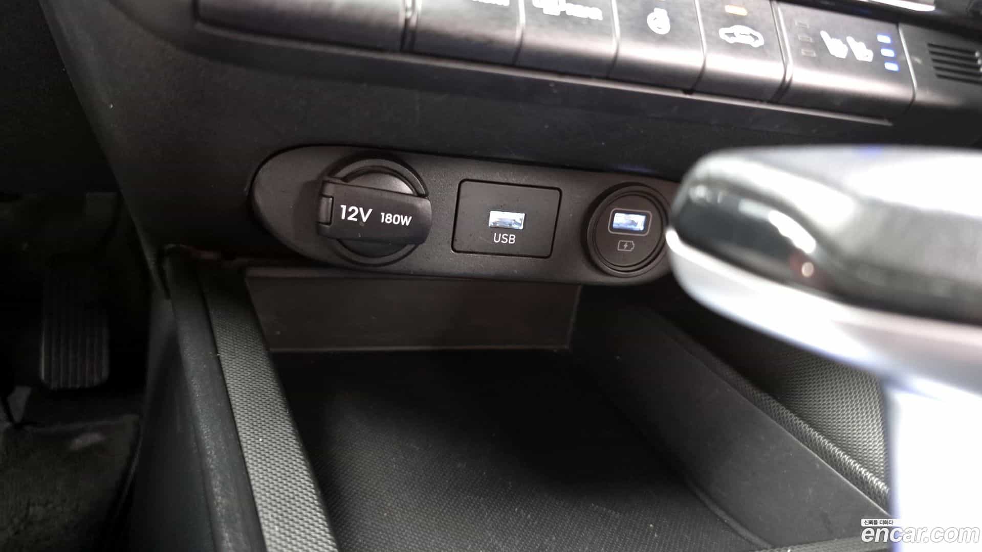 AVANTE Hyundai 2022.3-OPTION-024