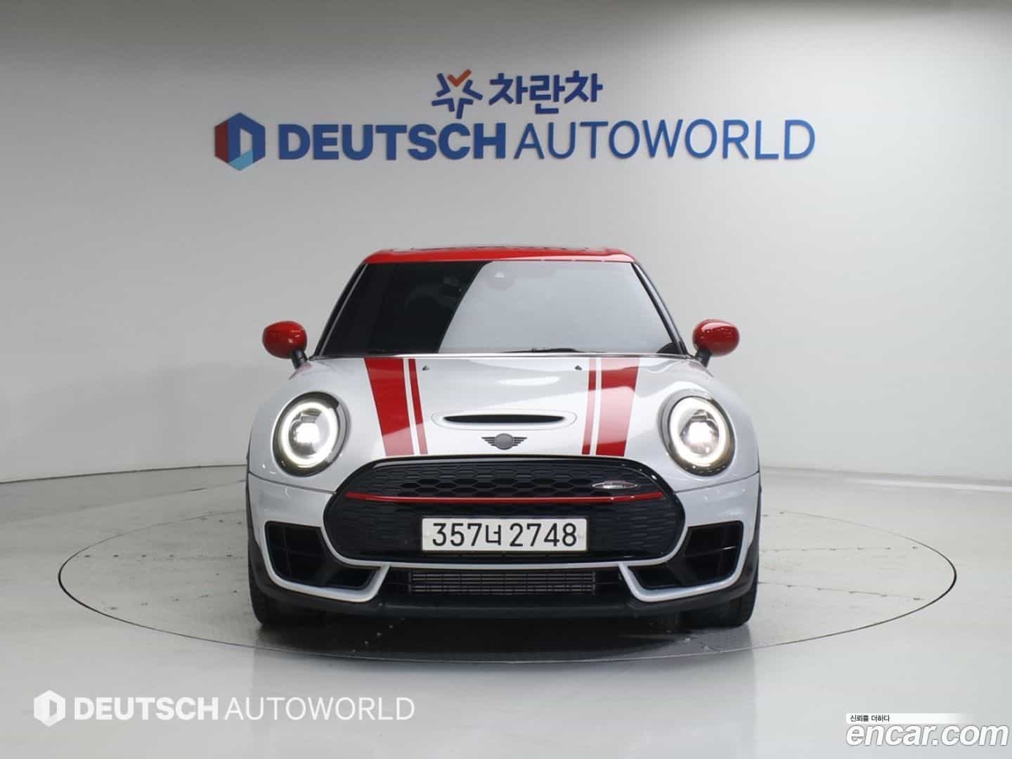 Clubman Mini 2022.11-OUTER-003