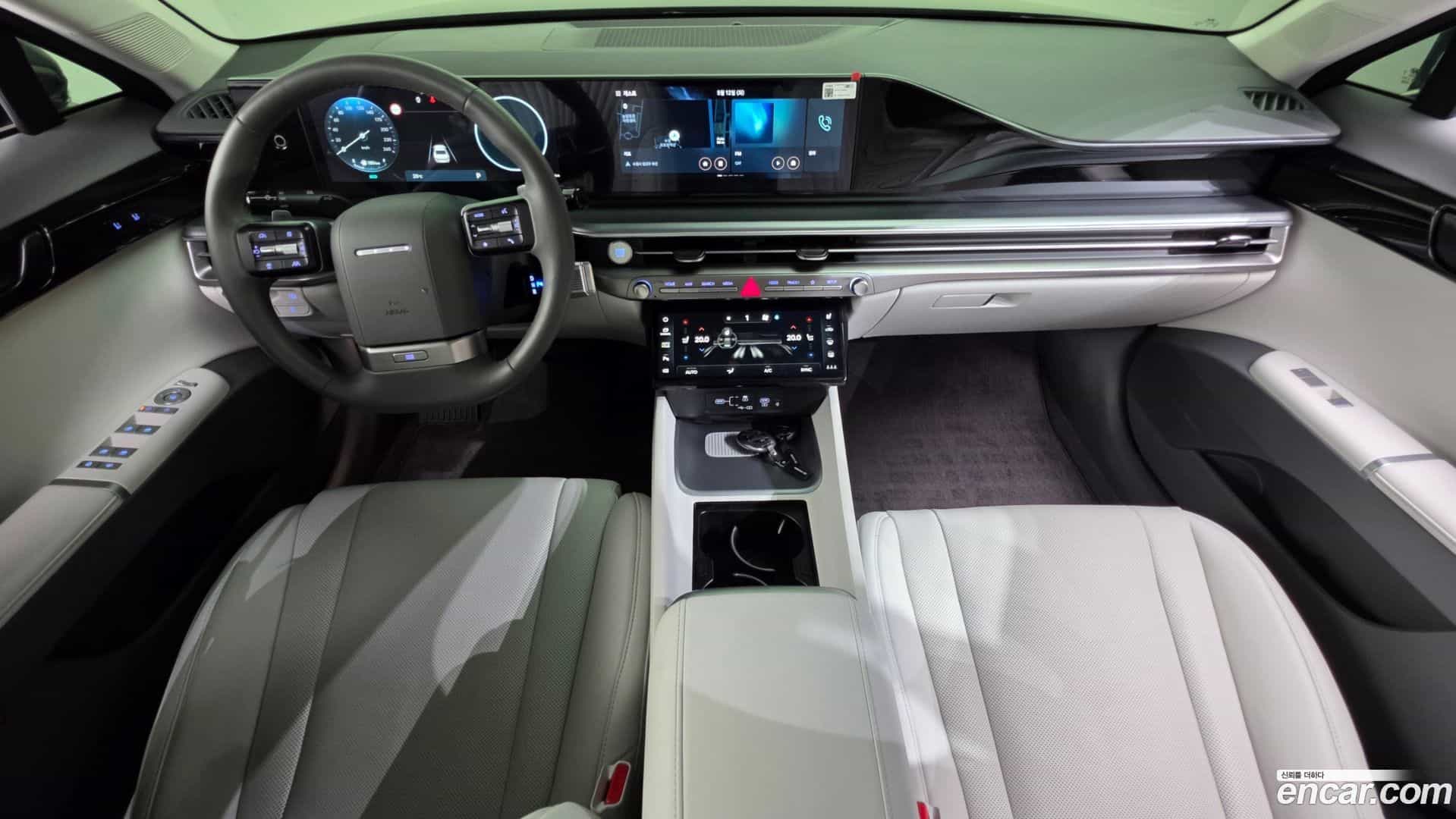 Grandeur Hyundai 2024.10-INNER-007
