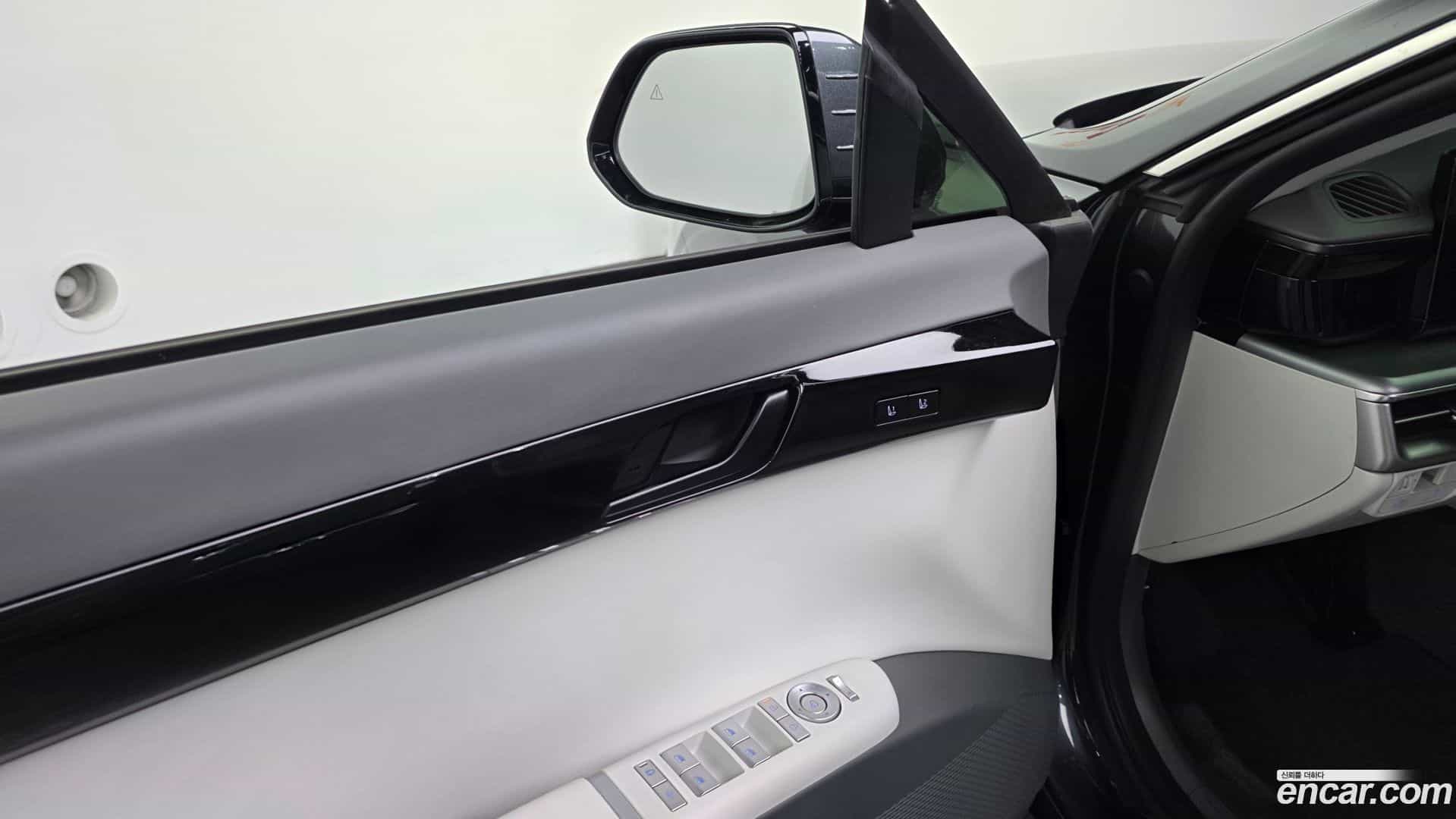Grandeur Hyundai 2024.10-OPTION-040