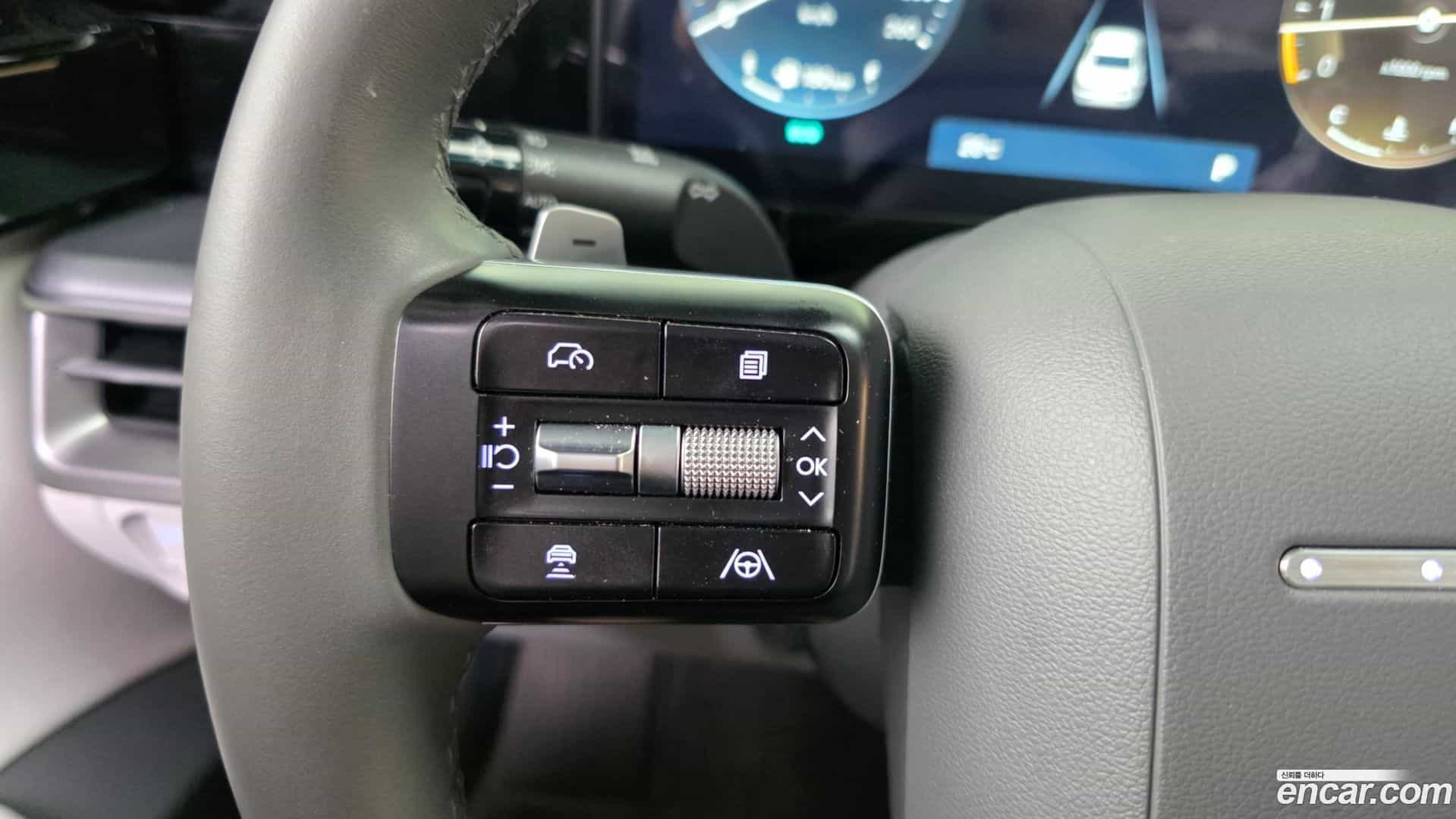 Grandeur Hyundai 2024.10-OPTION-046