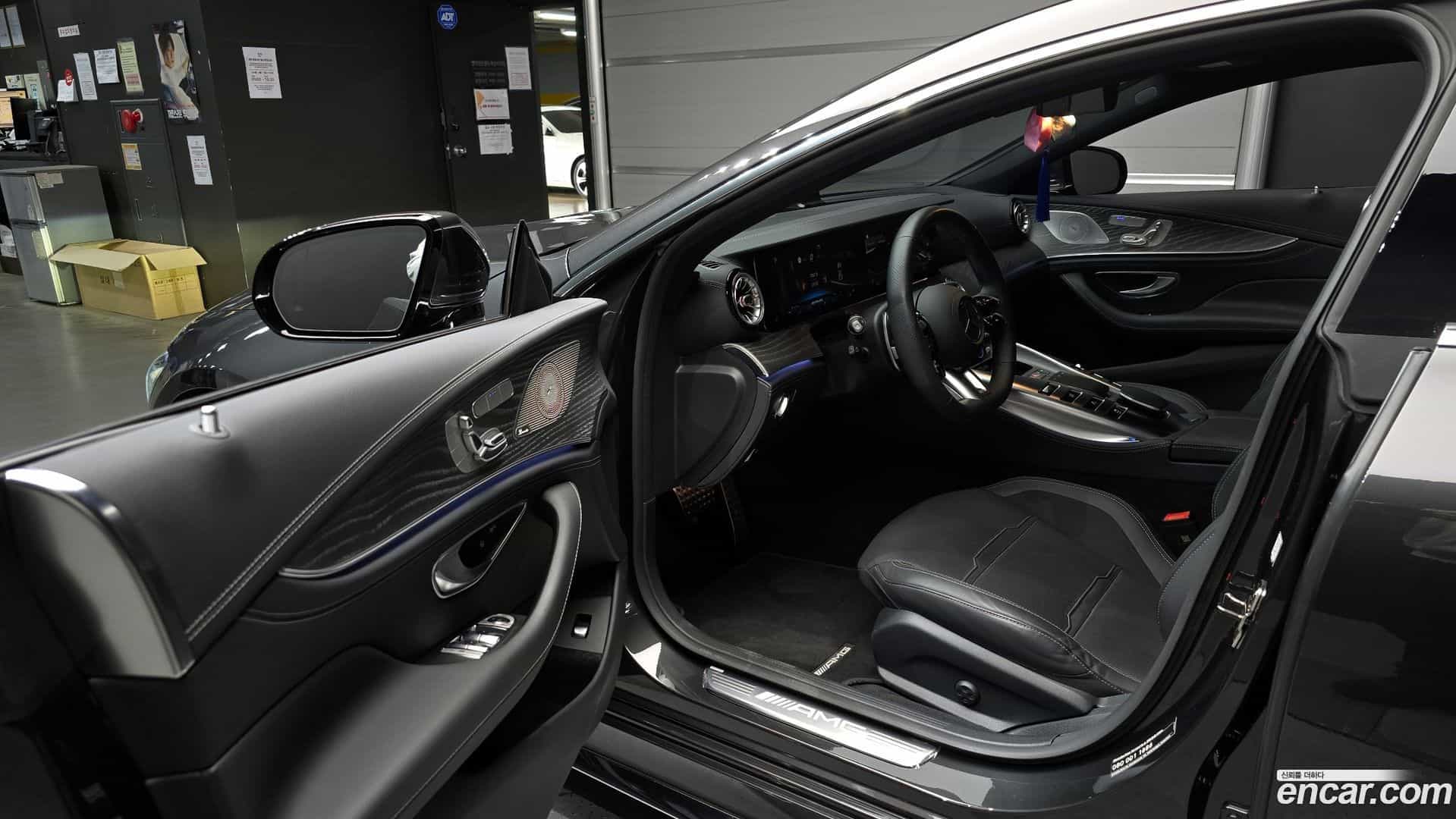 AMG GT Mercedes-Benz 2024.4-INNER-010