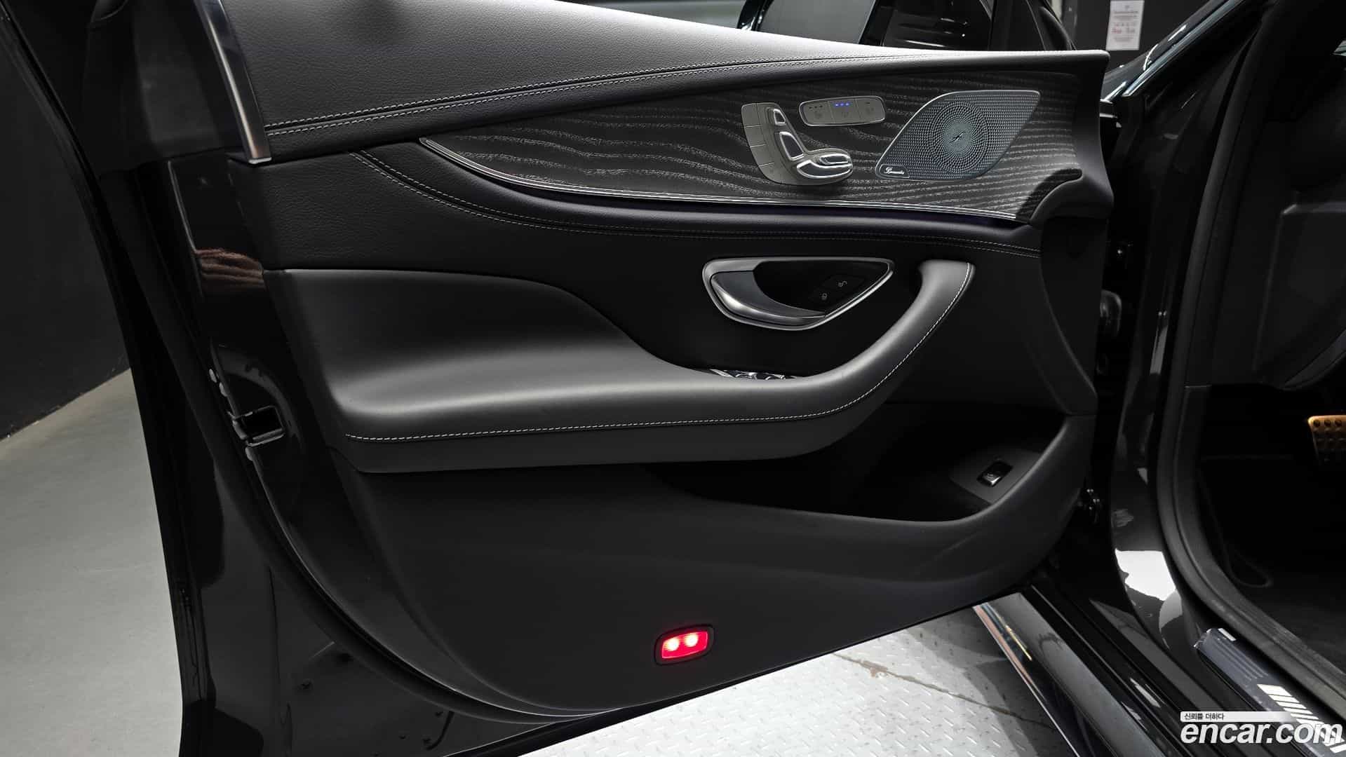 AMG GT Mercedes-Benz 2024.4-INNER-034