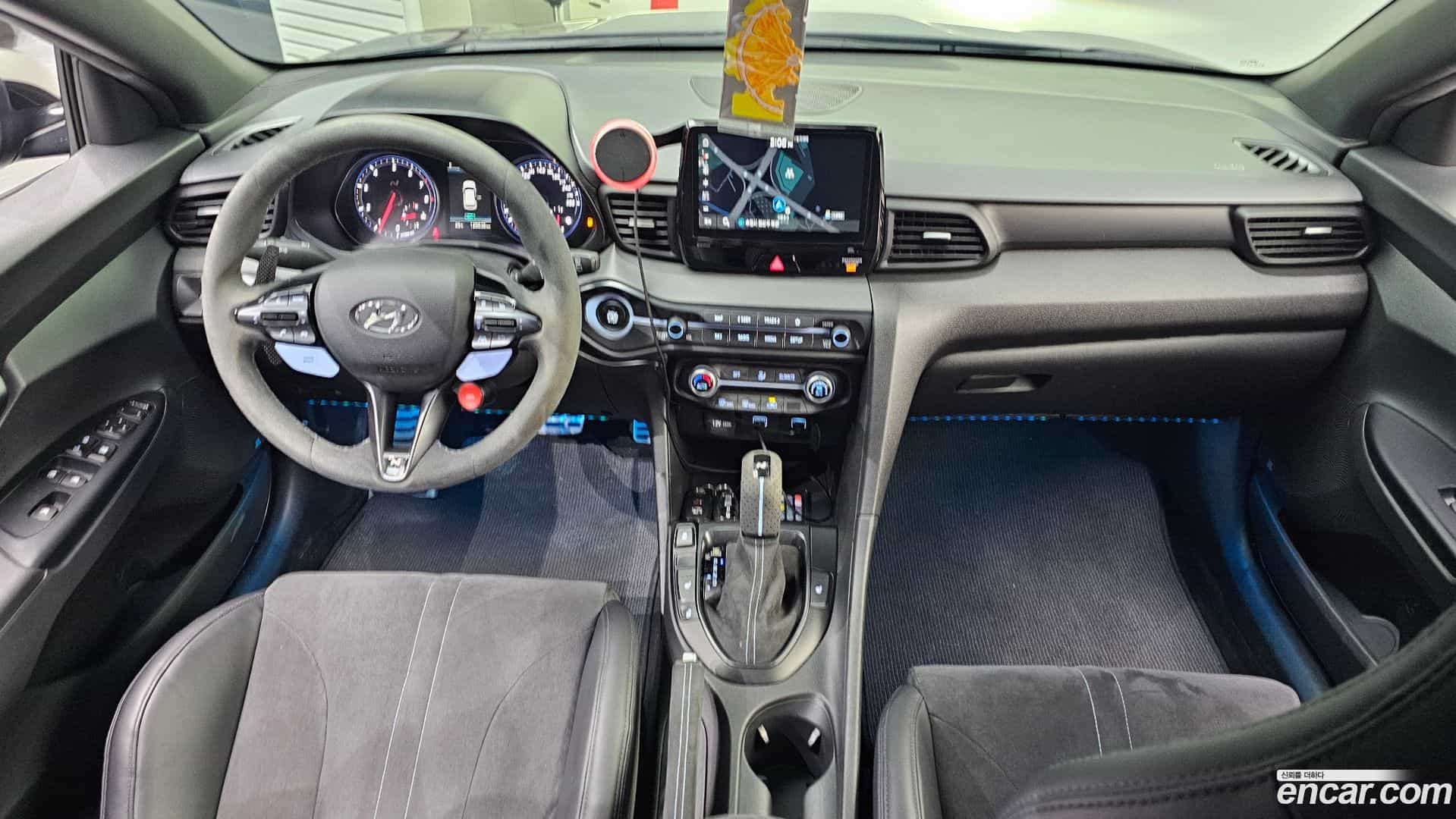 Veloster Hyundai 2020.6-INNER-007