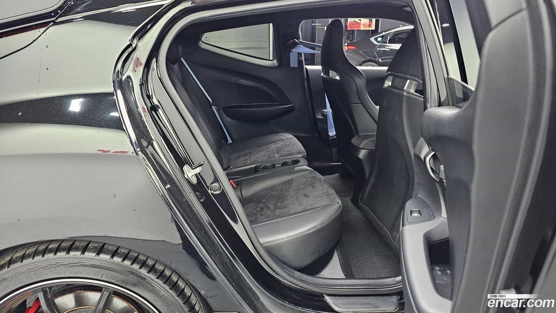 Veloster Hyundai 2020.6-OPTION-015