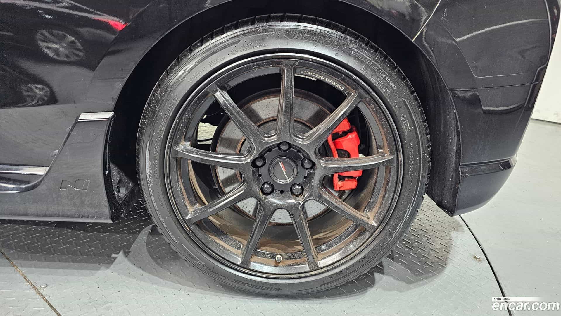Veloster Hyundai 2020.6-OUTER-031