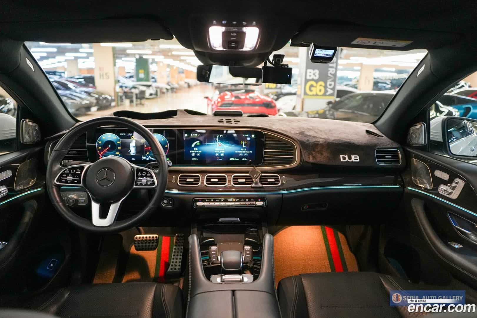 GLE-Class Mercedes-Benz 2022.2-INNER-007