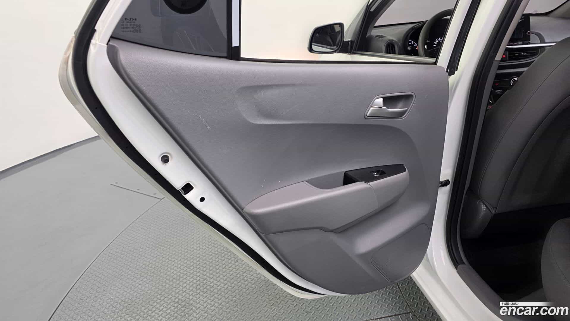 morning Kia 2022.4-INNER-035