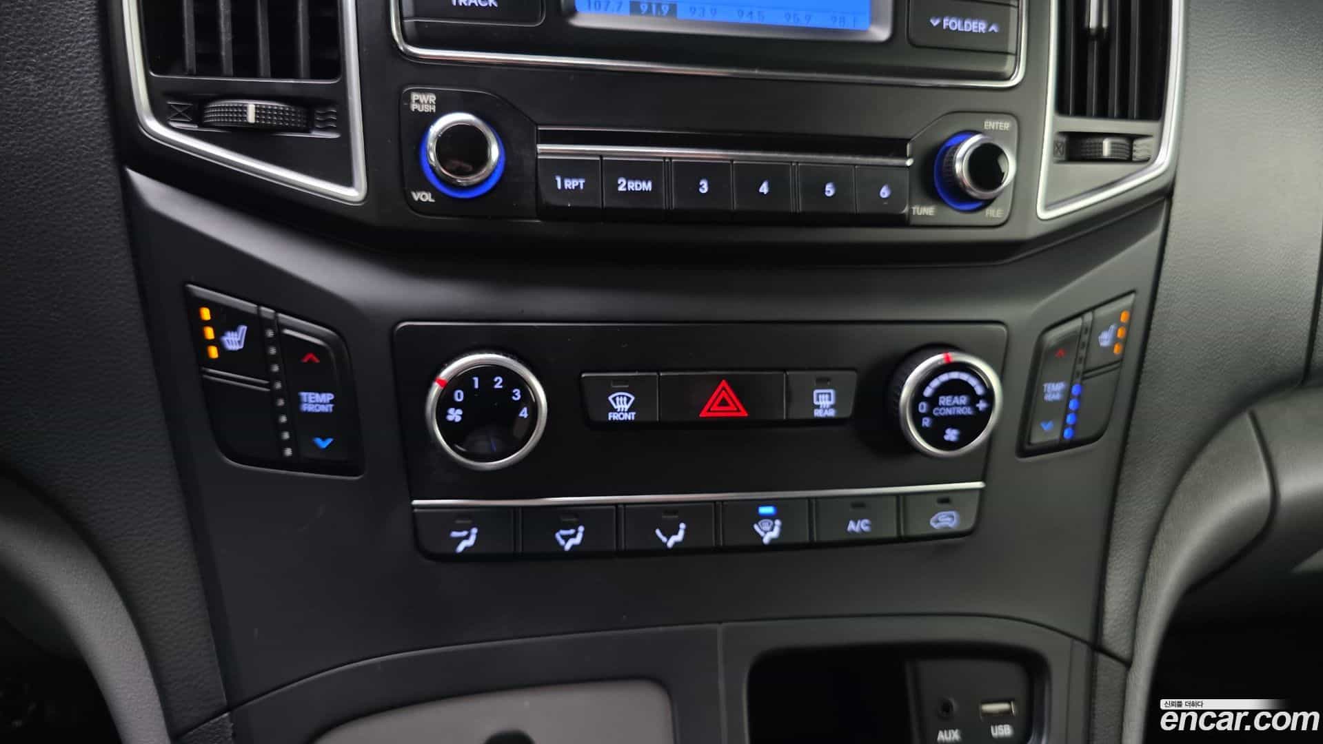 Starex Hyundai 2019.2-OPTION-023