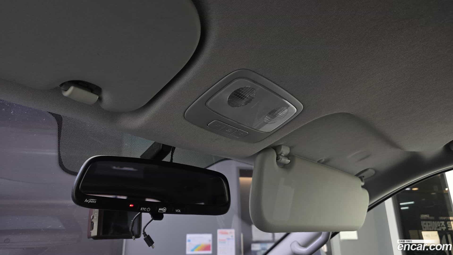 Starex Hyundai 2019.2-OPTION-024