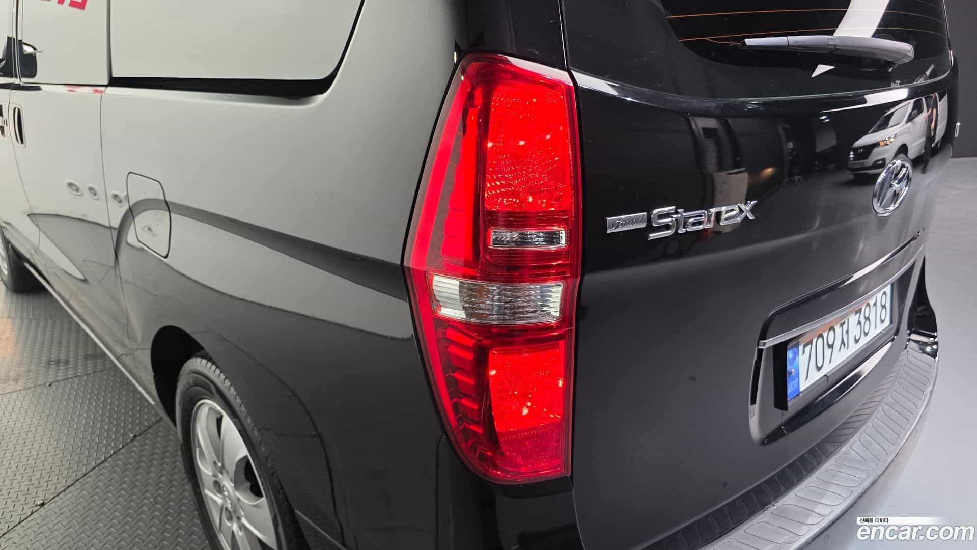 Starex Hyundai 2019.2-OUTER-033