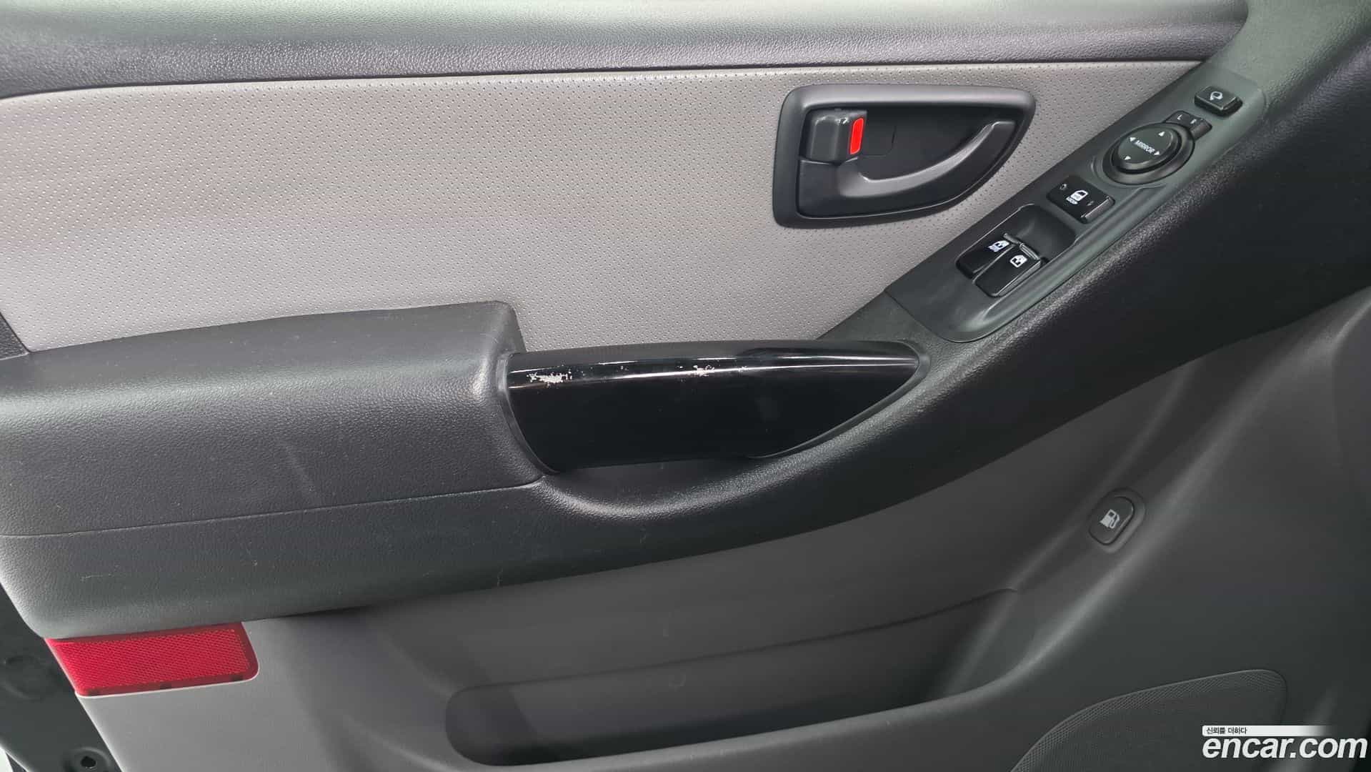 Starex Hyundai 2019.2-INNER-034