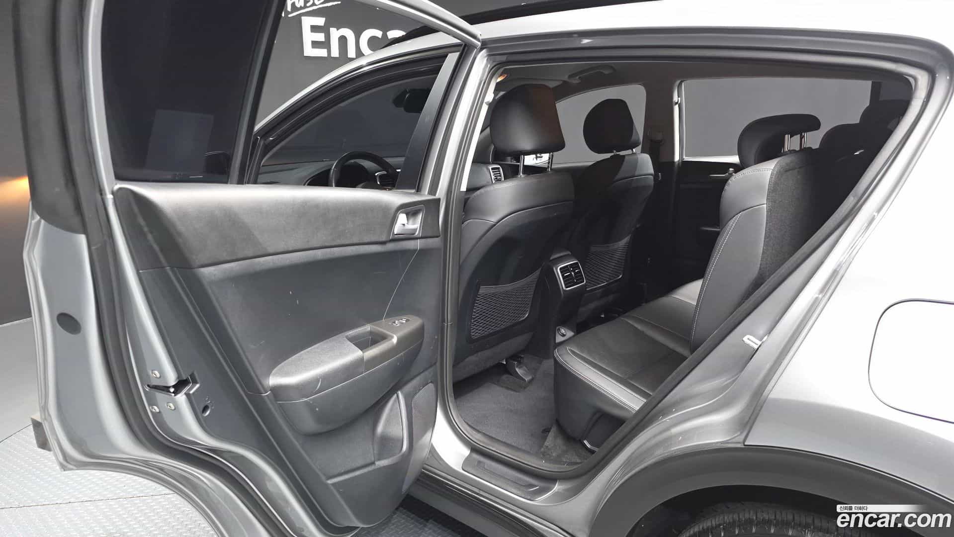 Sportage Kia 2021.4-INNER-036