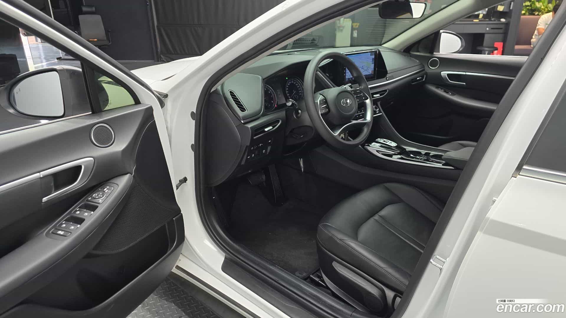 Sonata Hyundai 2021.10-INNER-010