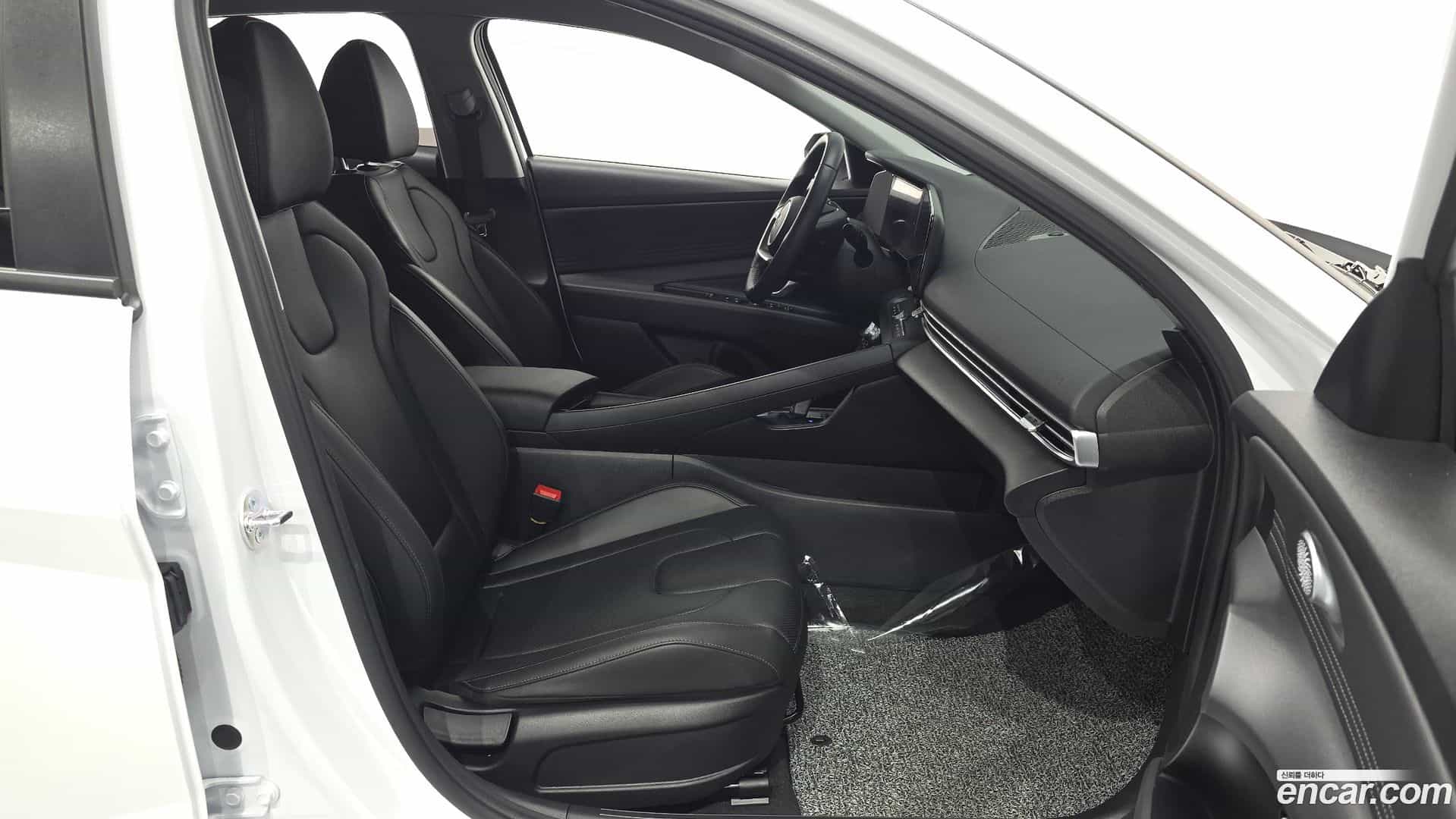 AVANTE Hyundai 2025.5-INNER-010