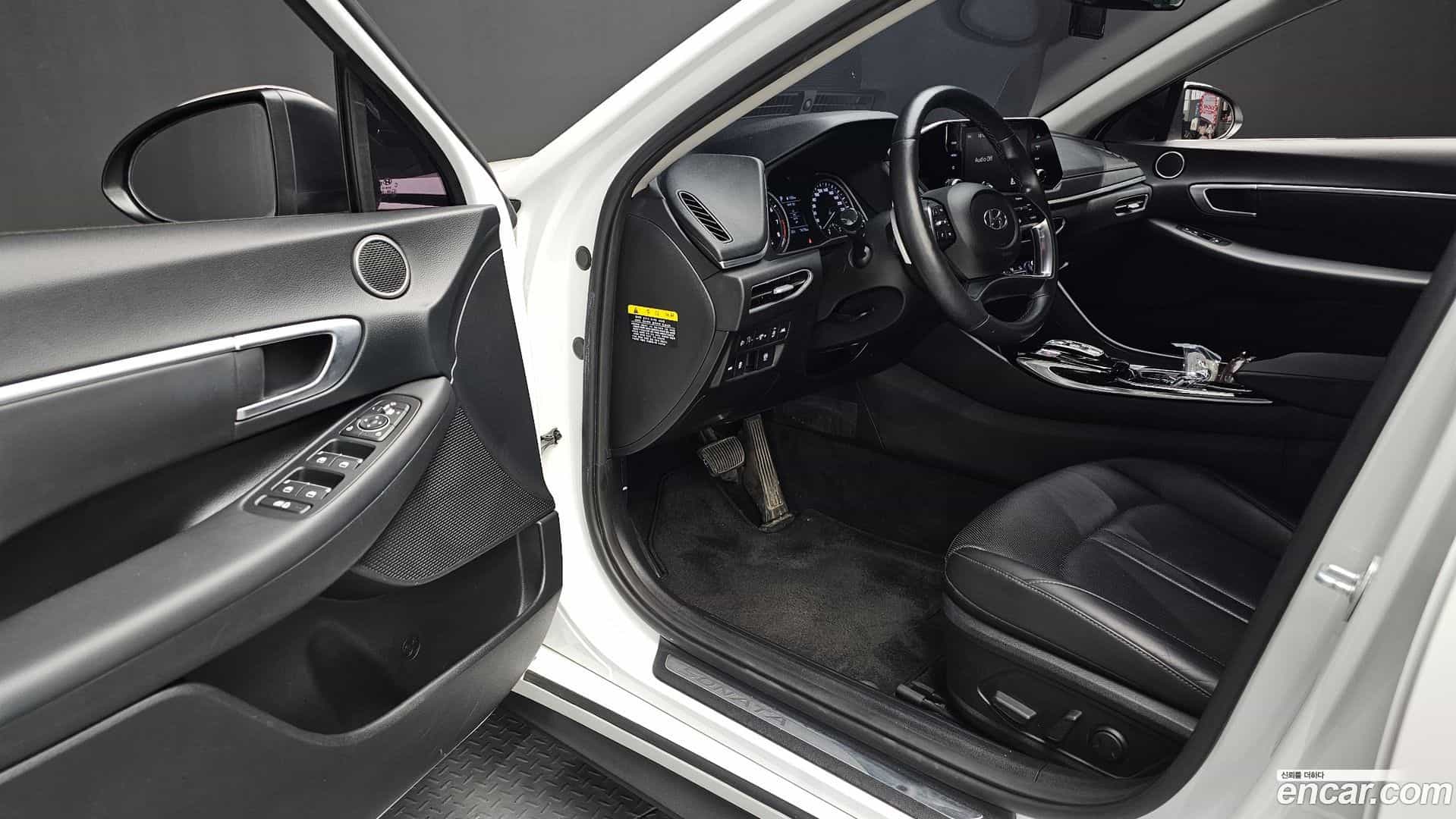 Sonata Hyundai 2019.7-OPTION-015