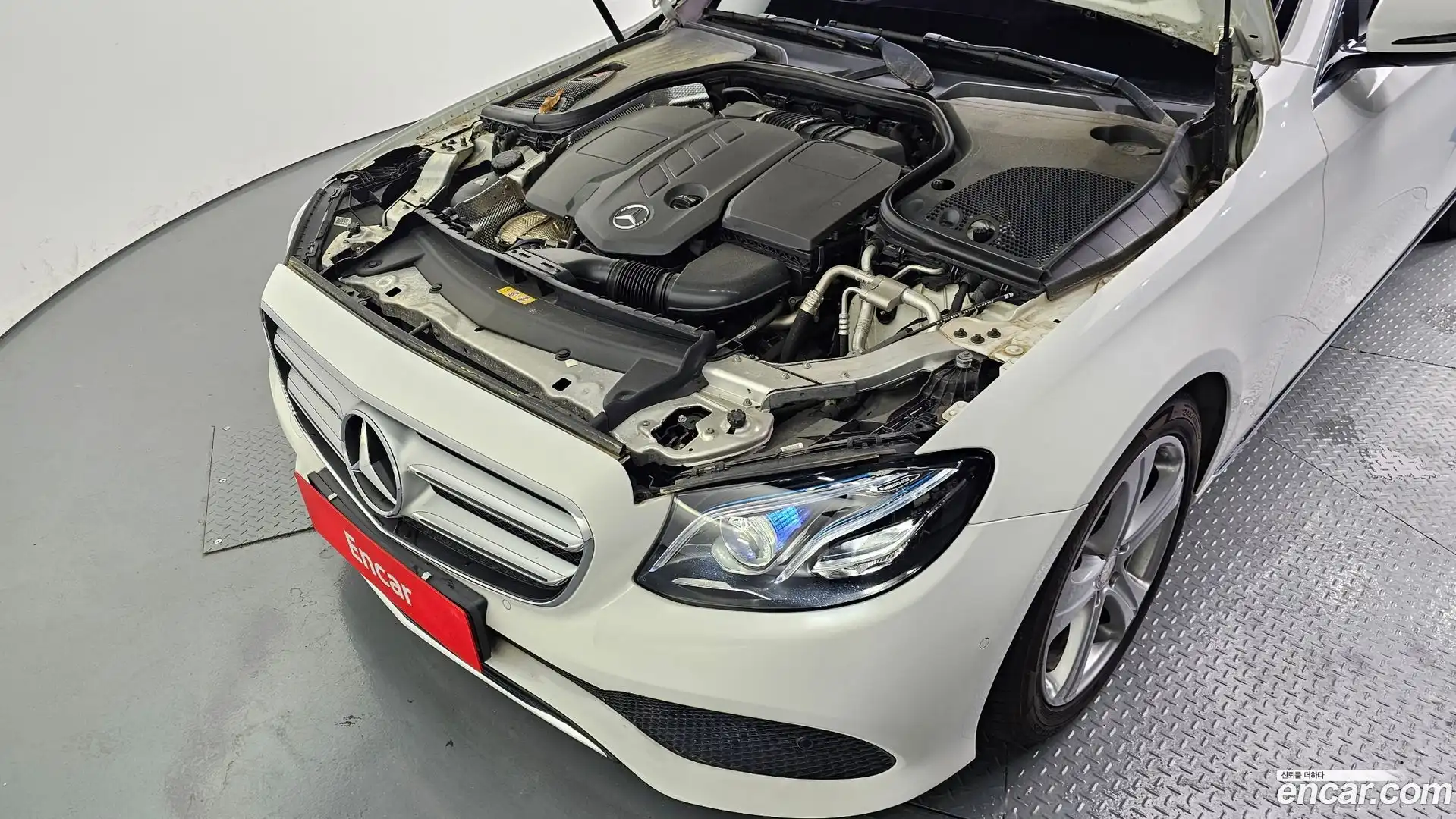 E-Class Mercedes-Benz 2017.2-OUTER-006