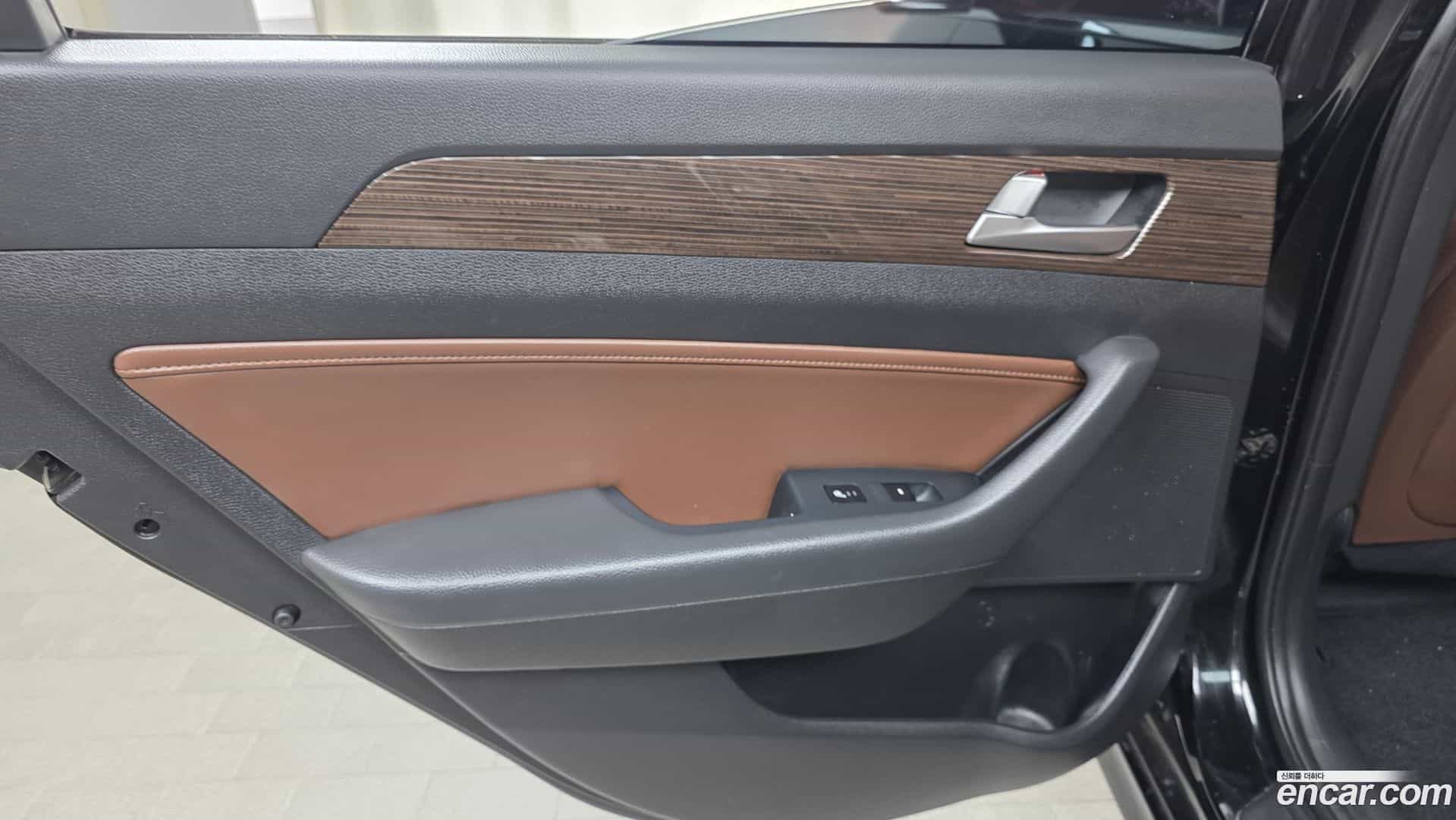 Sonata Hyundai 2018.11-INNER-035