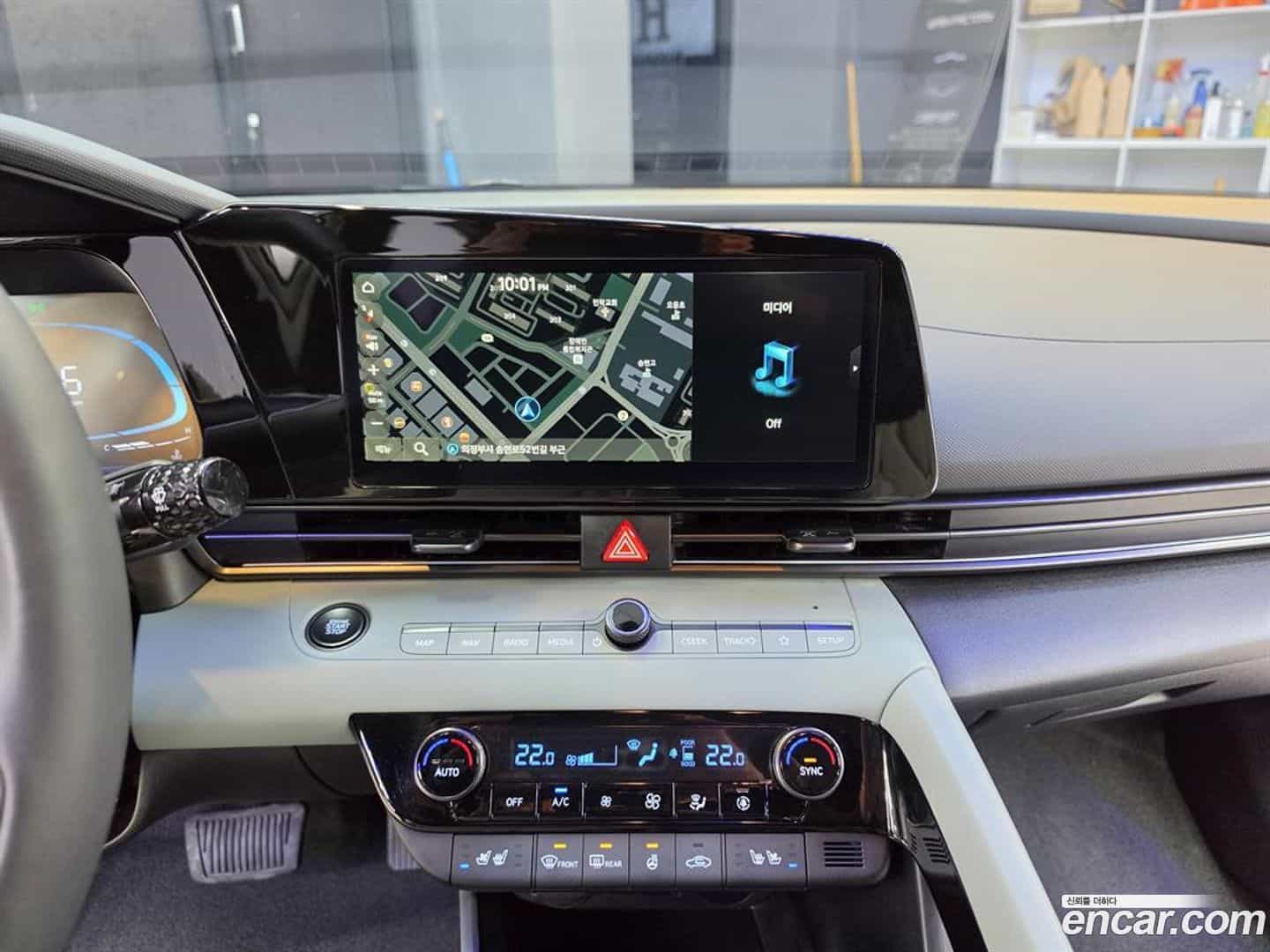 AVANTE Hyundai 2025.4-OPTION-017
