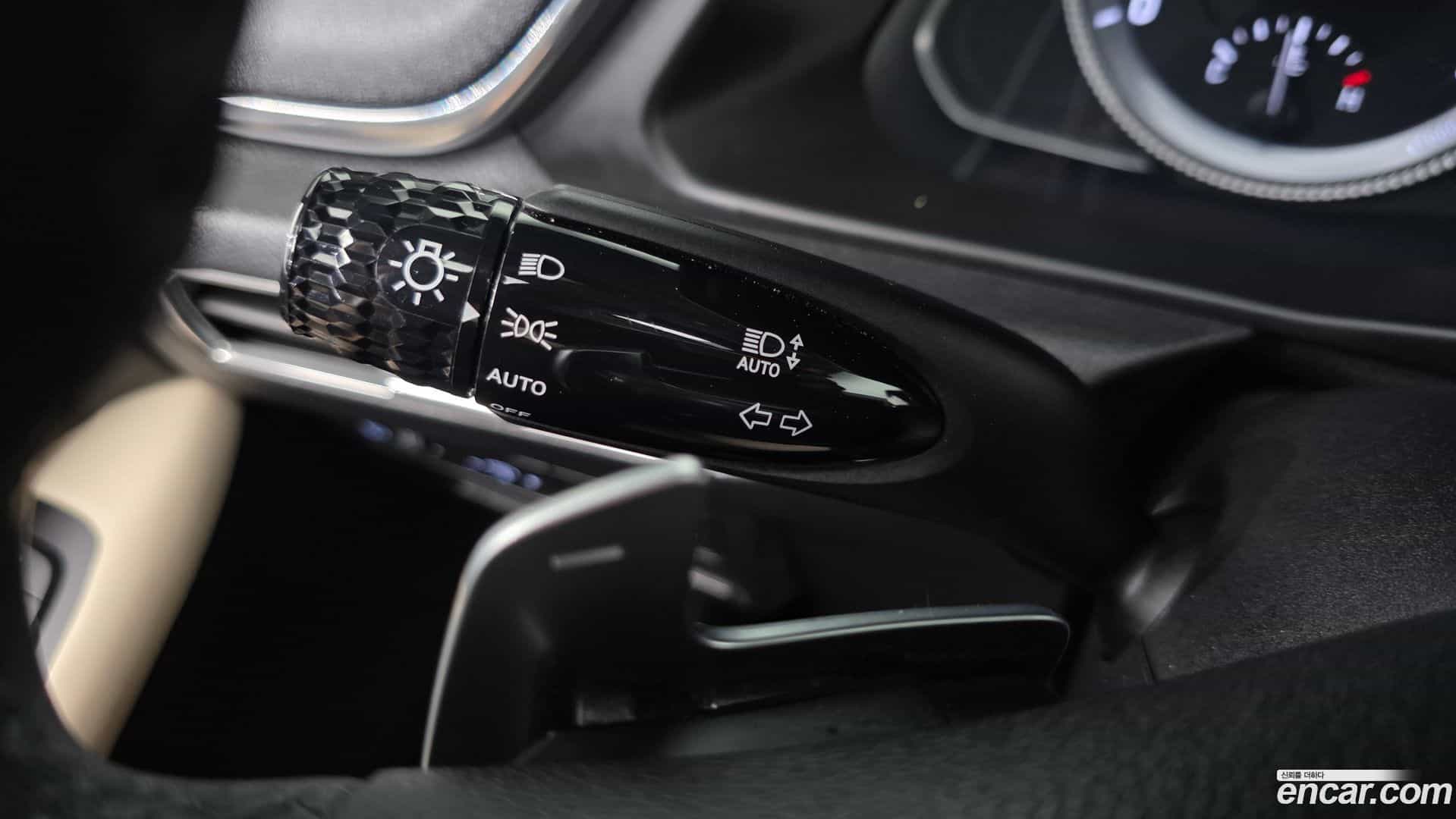 Sonata Hyundai 2019.8-OPTION-015