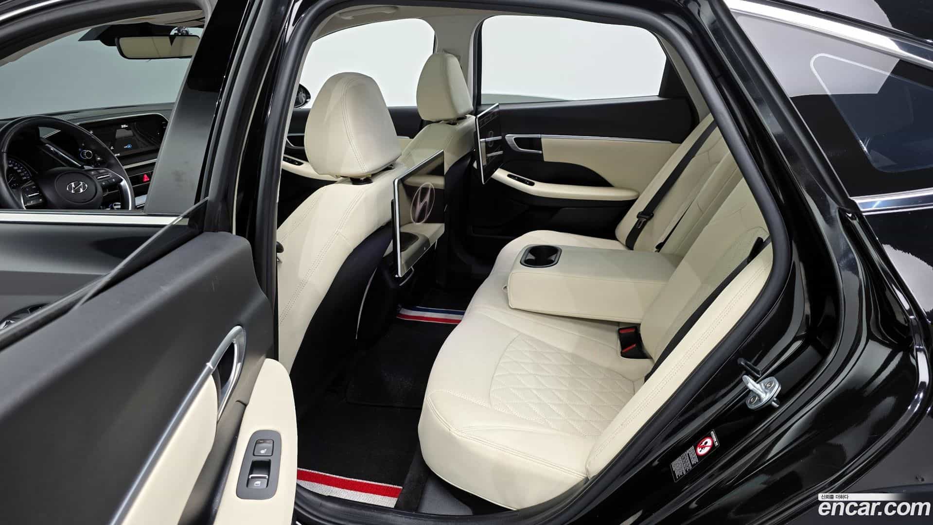 Sonata Hyundai 2019.8-OPTION-016