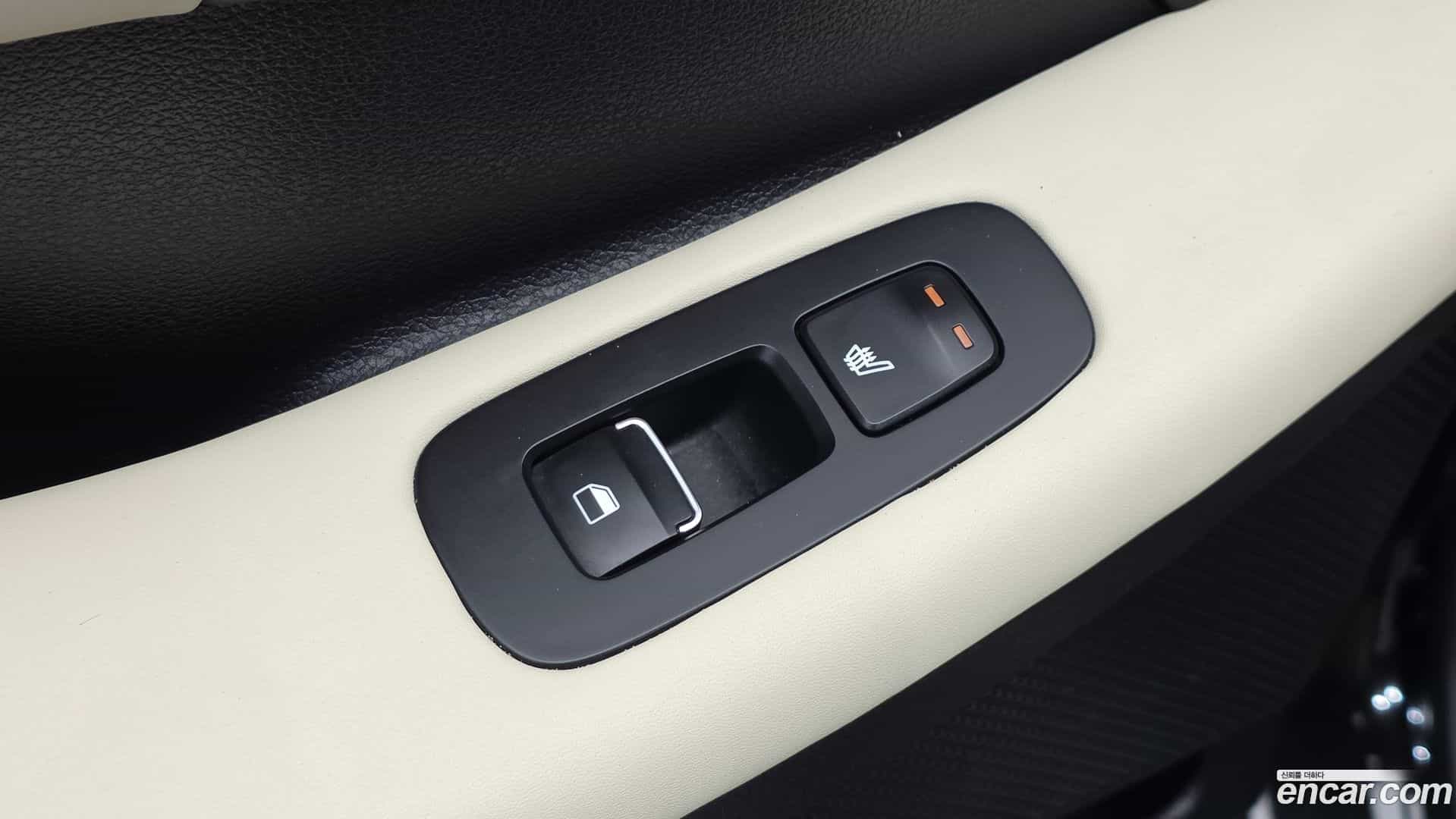 Sonata Hyundai 2019.8-OPTION-023