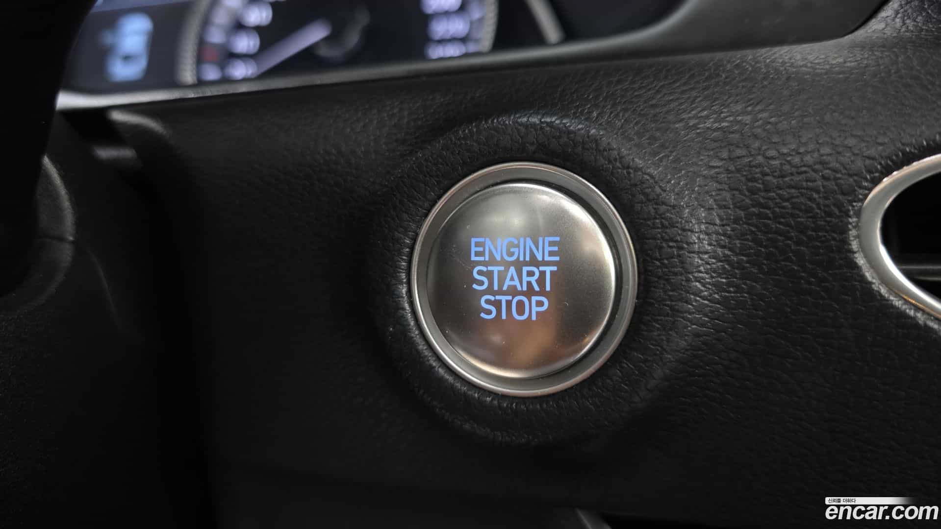 Sonata Hyundai 2019.8-OPTION-043