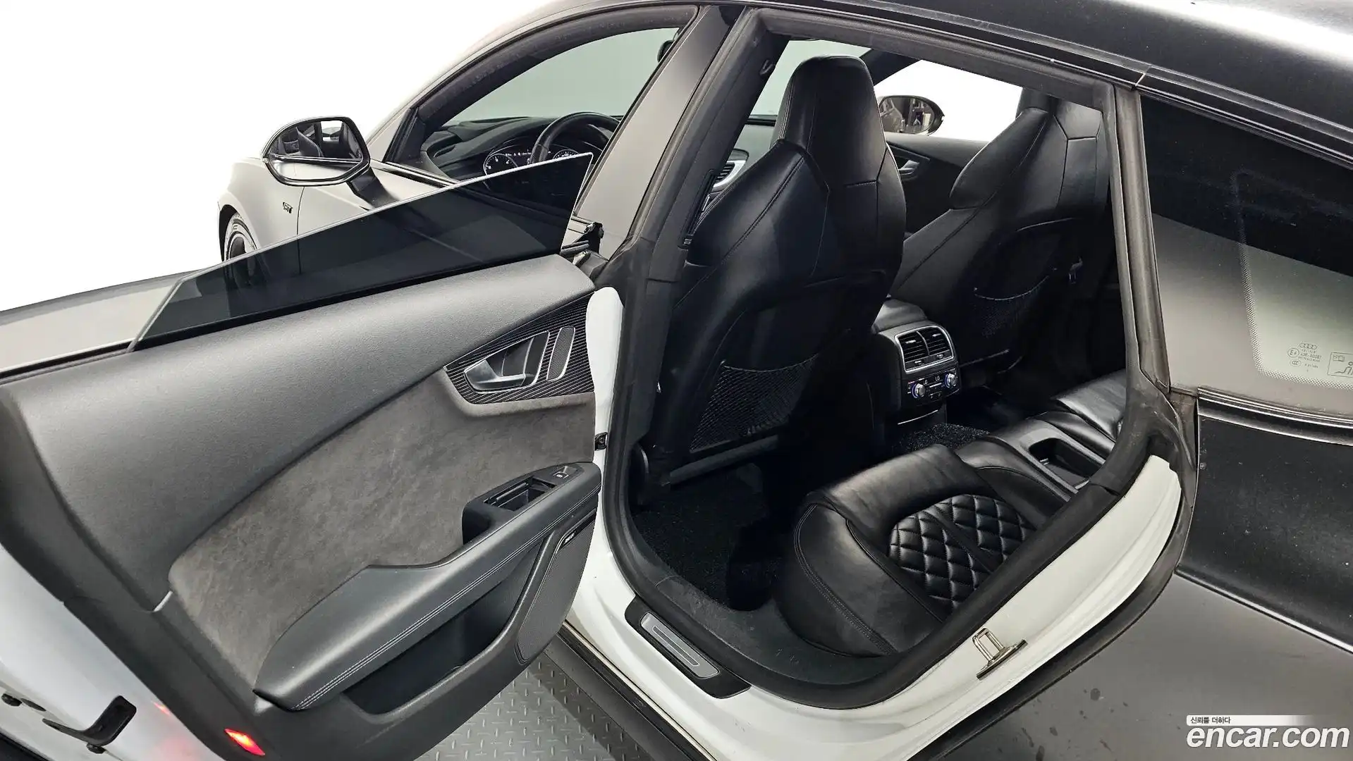 A7 Audi 2015.11-OPTION-023