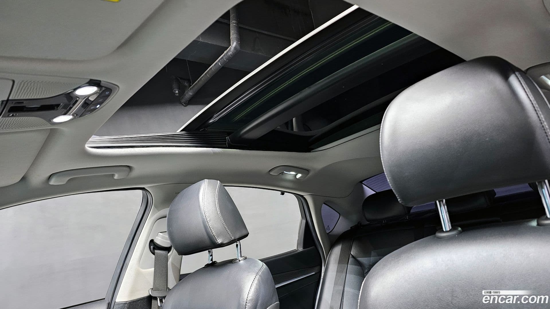 Main__Slider__Photo:Grandeur Hyundai 2018.1-17