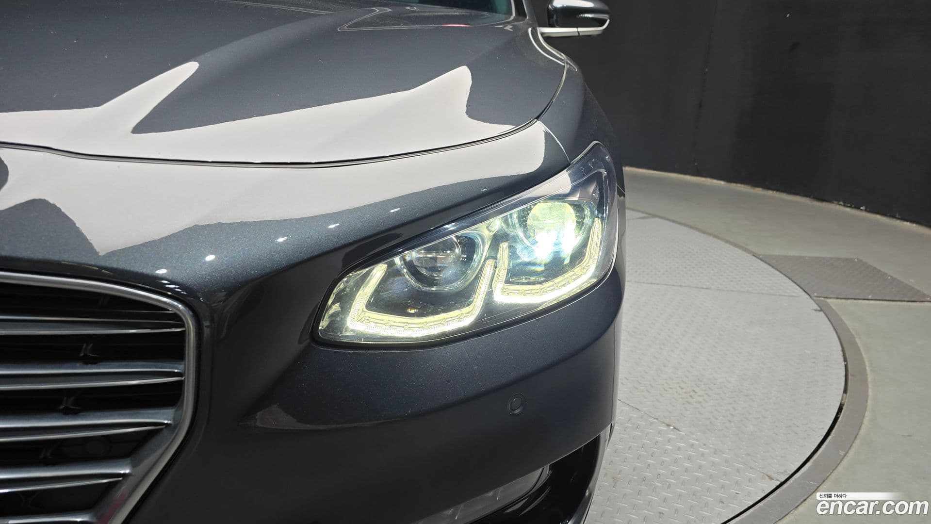 Main__Slider__Photo:Grandeur Hyundai 2018.1-21