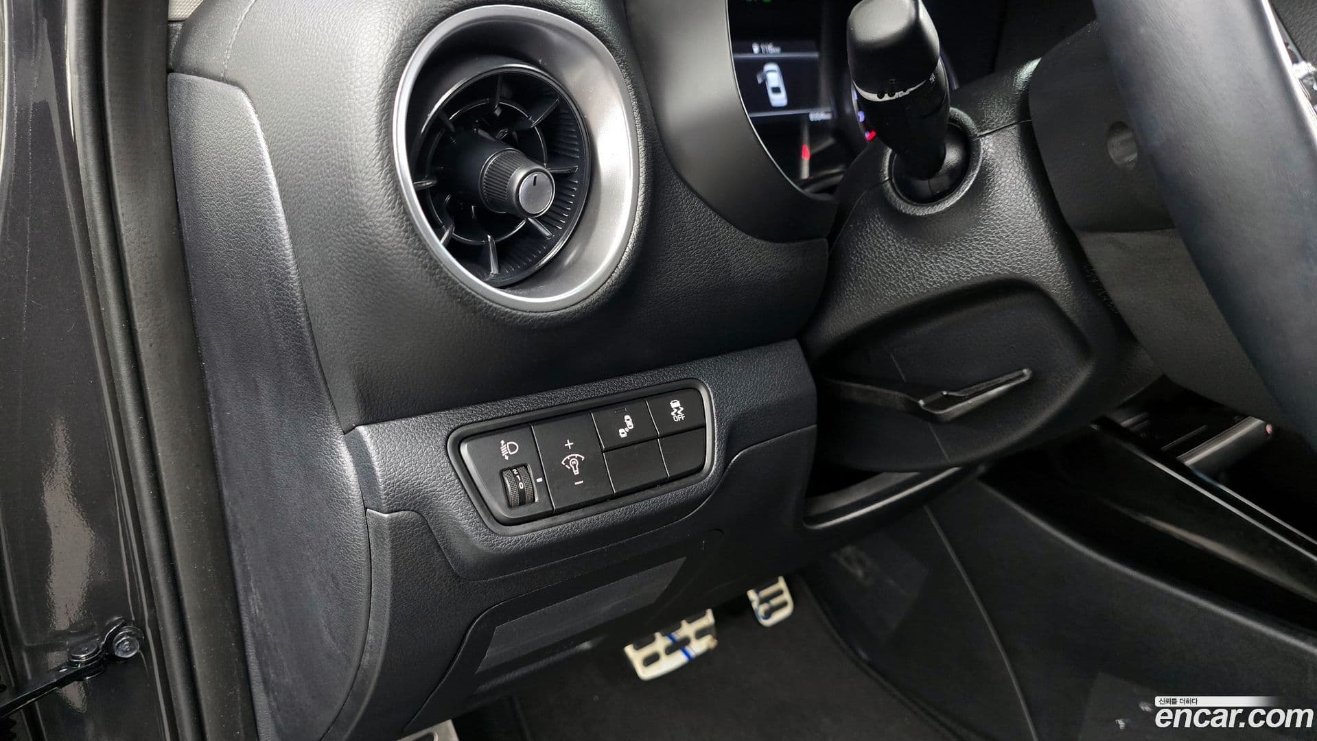 Main__Slider__Photo:K3 Kia 2024.2-17