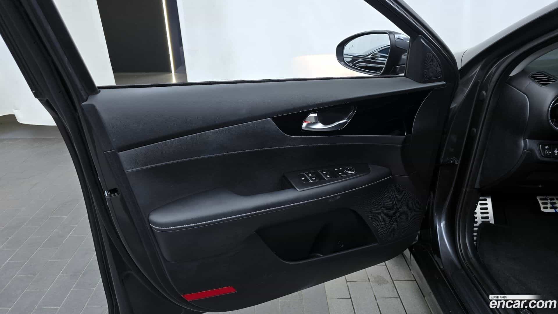 K3 Kia 2024.2-INNER-034